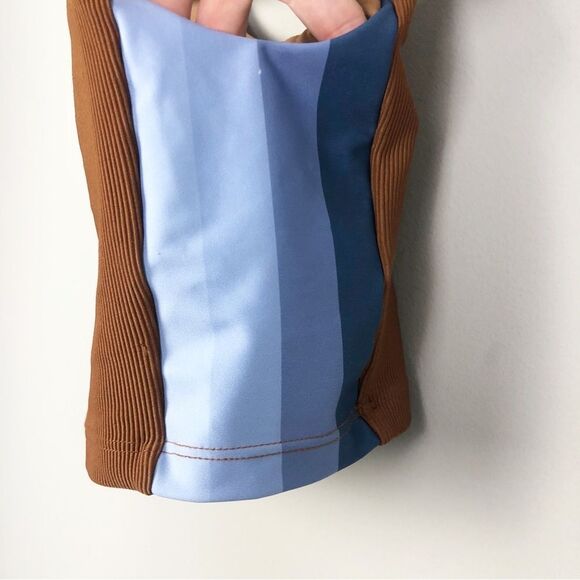 BEACH RIOT SPORT | Tessa Ribbed Crop Top Brown & Indigo Stripe Women’s Size S - Picture 6 of 10